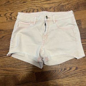 Women’s pink American Eagle shorts size 6